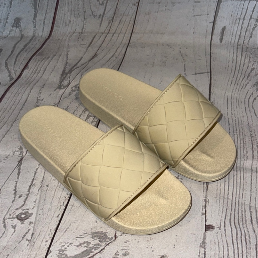 VINCE Women's Watley Woven EVA Sandal Cream Woven Slide Sandals Size W7/M5